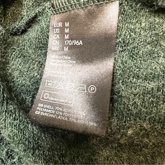 H&M Dark Green Crewneck Cropped Long Sleeves Relaxed Fit Knit Sweater Top Size M - Picture 6 of 8